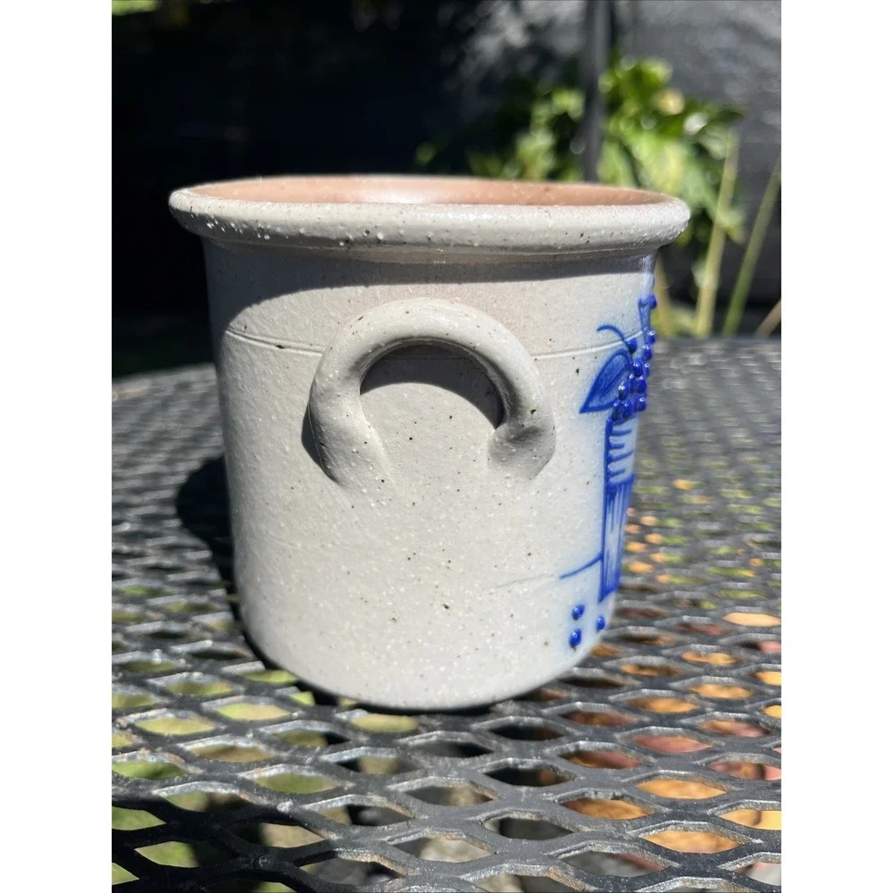 VTG SALMON FALLS STONEWARE BLUEBERRY BASKET CROCK SPOON 1993 EUC